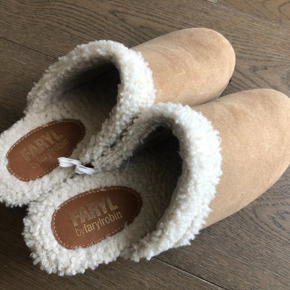 Faryl by Faryl Robin Sherpa Clog - Picture 3 of 3